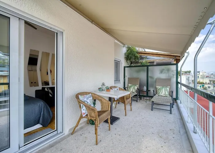 The Cactus Apartment With Large Sunny Balcony